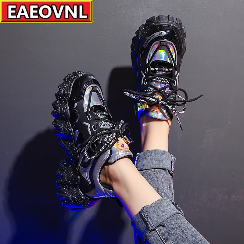 

Папины туфли с волнистой подошвой женские осенние 2021 универсальные высокие туфли на толстой подошве Корейская версия Светоотражающие повс...