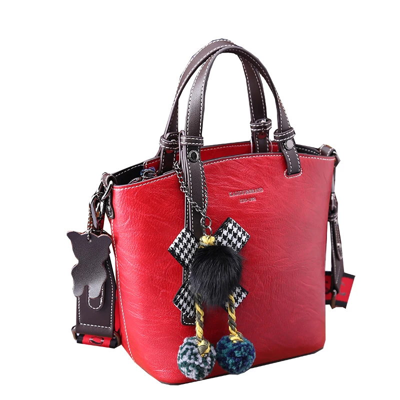 

Fur Ball Decoration Big Capacity Bucket Bag for Women 2020 Fashion Single Shoulder Messenger Bags Designer Handbags Louis brand