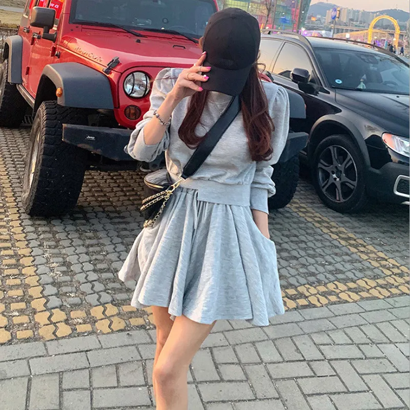 2021 Новое поступление платье с пышной юбкой и без рукава футболка круглым вырезом