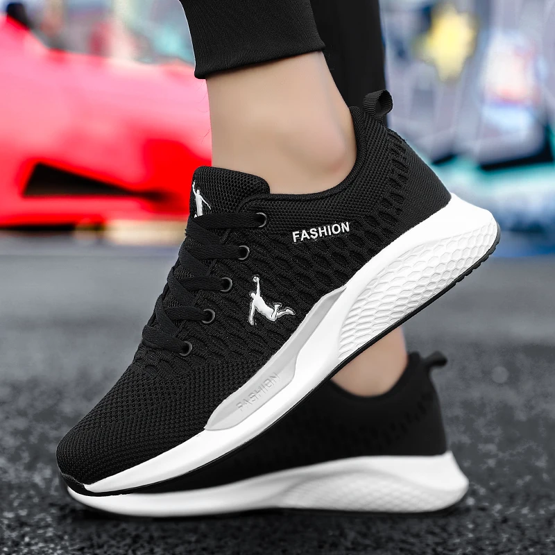 

KLYWOO Unisex Sneakers Men Shoes Casual Light Breathable Big Size 45 Fashion Men Clunky Luxury Shoes Men Gym Running Shoes Male