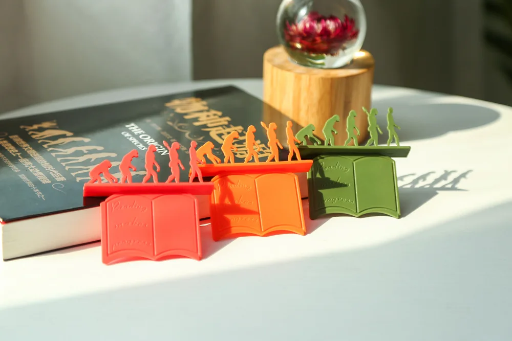 1Pc Creative Theory of Evolution Bookmark 3D Silicone Reading Bookmarks Book Holder Gift For Children | Канцтовары для офиса и