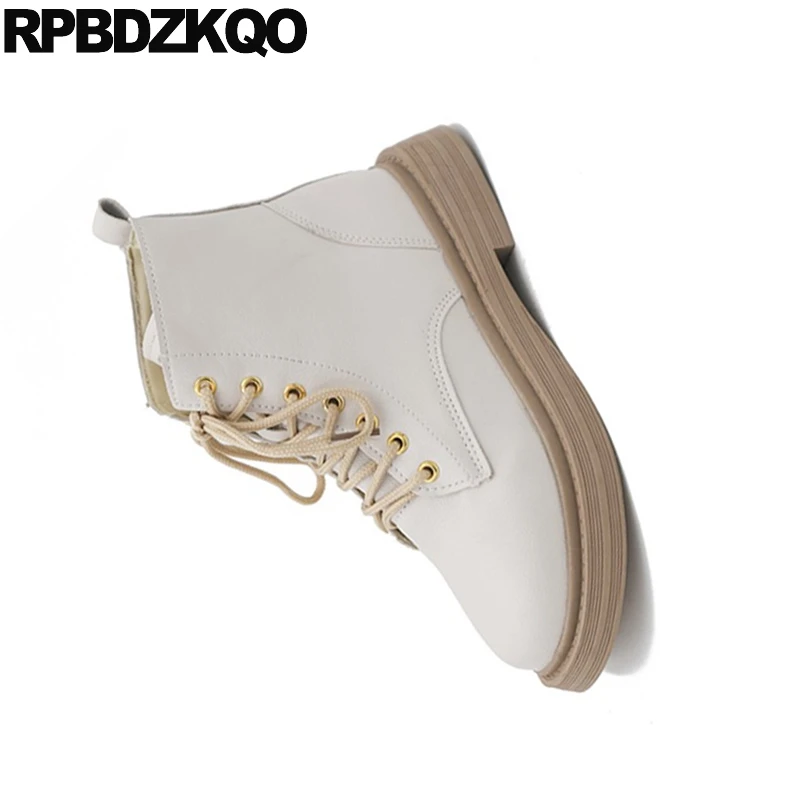 Женские ботинки на шнуровке черные водонепроницаемые ботильоны с круглым носком