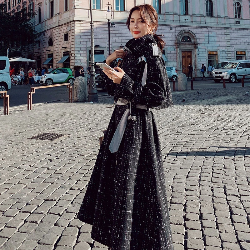 

Unua amo Winter Coat Women Long Slim Single-breasted Belted Outwear 2021 Fashion Contrast Color Plaid Tweed Tassel Woolen Coat