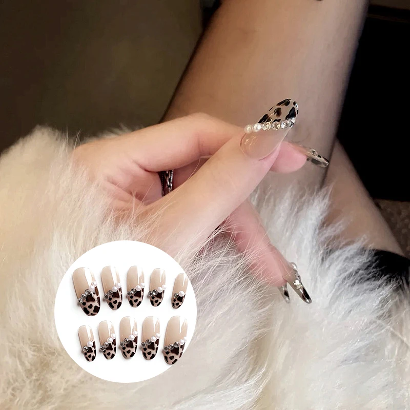 

24pcs Leopard Pearl Wear Long Paragraph Fashion Manicure Patch False Nails Save Time Wearable Nail Patch накладные ногти