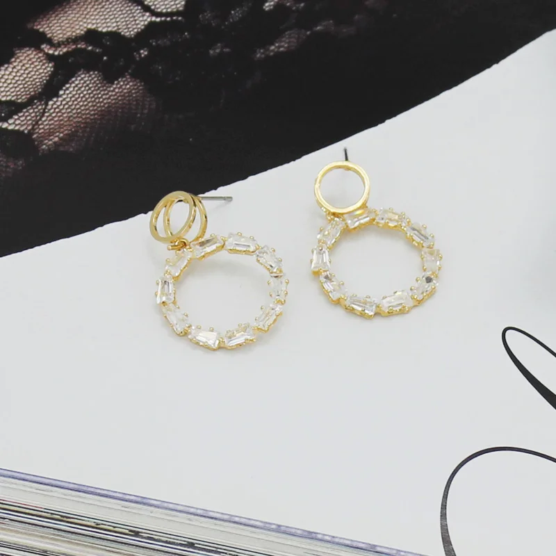 Модные серьги женские золотые для женщин циркониевые стразы серебряные сережки