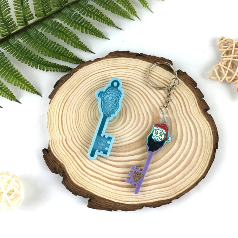 

E56A Shiny Glossy Santa Claus Key Shape Keychain Silicone Epoxy Resin Mold DIY Keychain Pendant Jewelry for DIY Craft