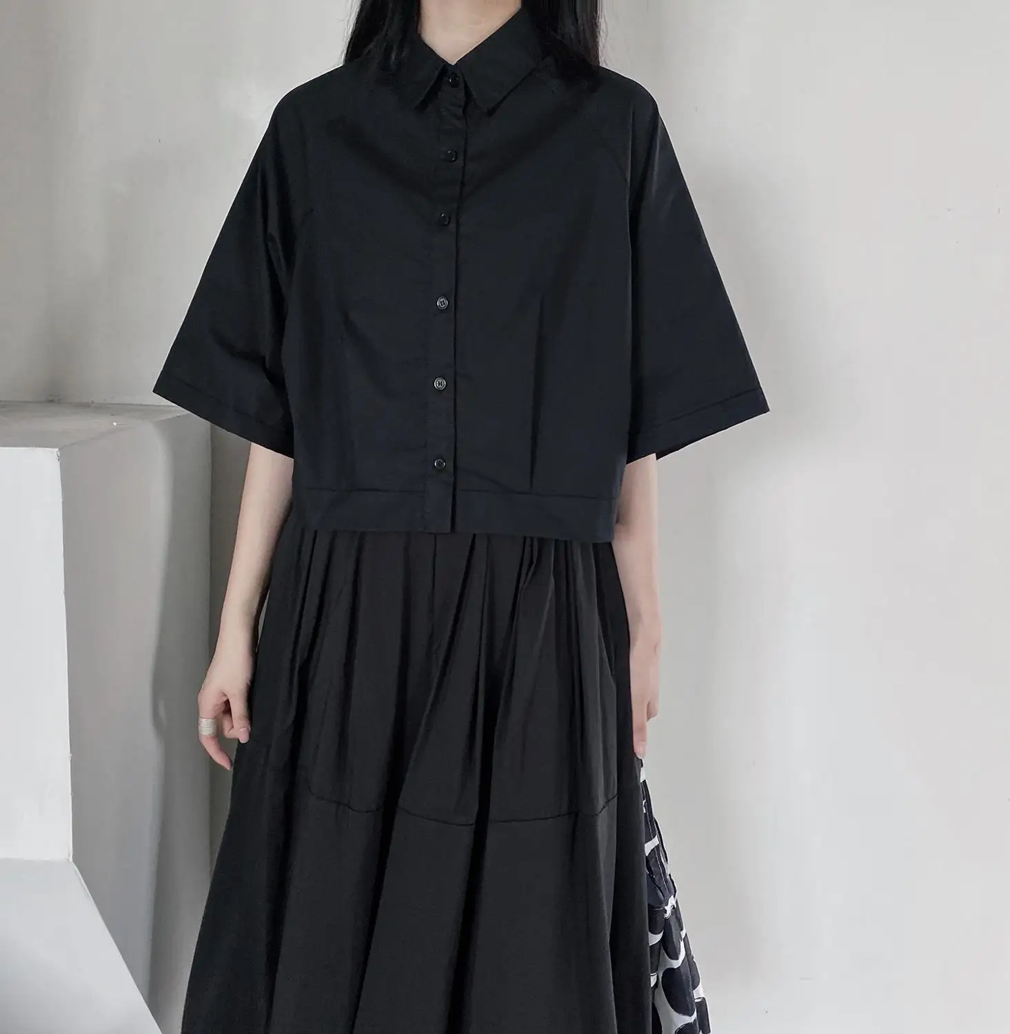 Новинка Сезон осень Цвет темно-синий Оригинальная короткая однотонная Свободная