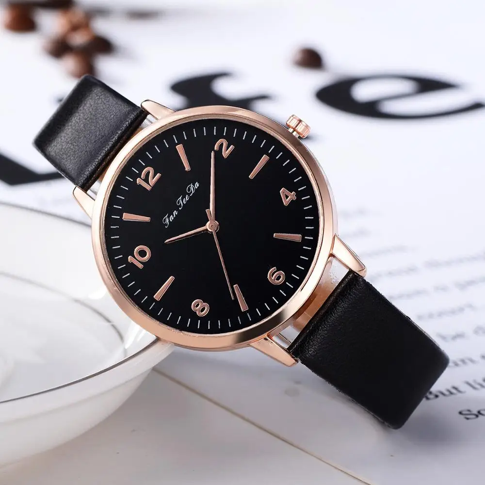 

2020 New Women Watch Fashion Casual Leather Belt Watches Simple Ladies Digital Dial Quartz Clock Dress Wristwatches Reloj mujer