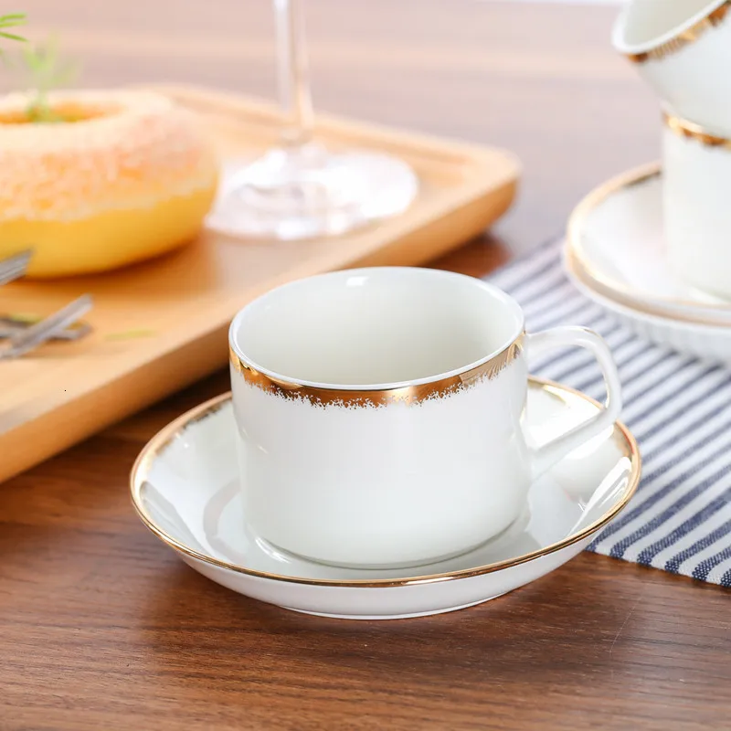 Керамическая кофейная чашка для завтрака наборы блюдца европейская простота