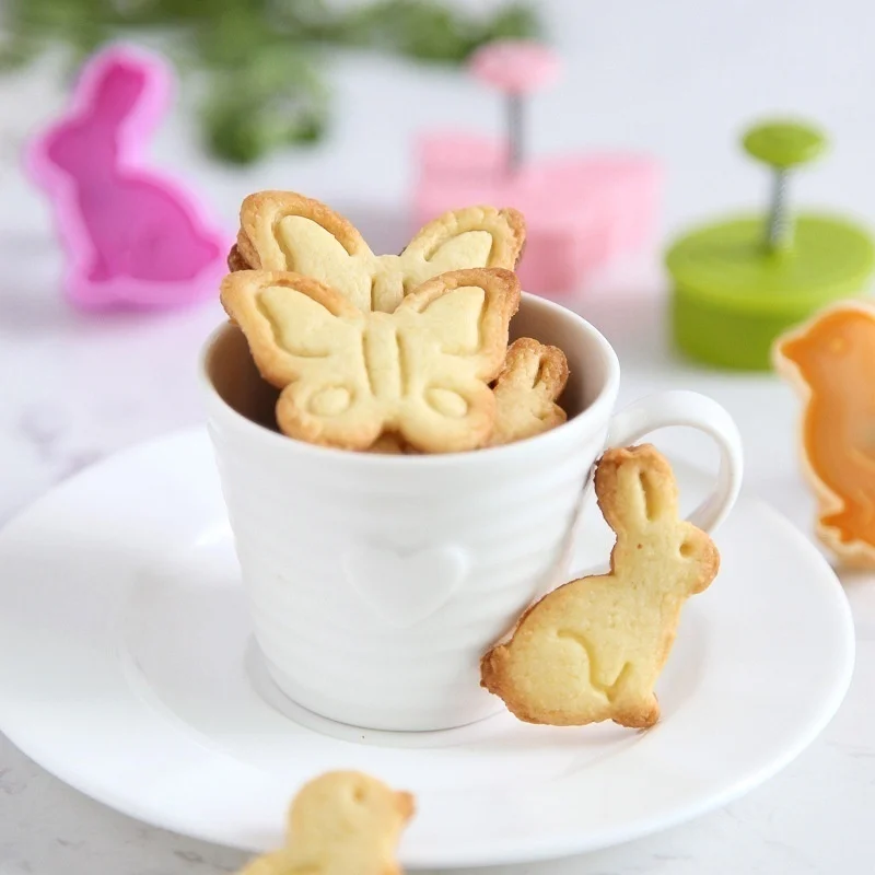4Pc / Set Easter Egg Rabbit Chick Butterfly Plastic Plunger Fondant Cookie Cutter Mold Biscuit Decor Baking ToolsSet | Дом и сад