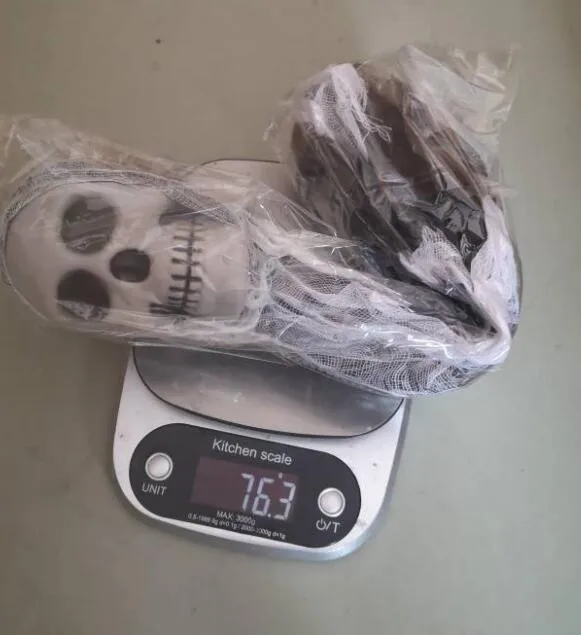 

Home Decor Ornaments Holy Holiday Decoration Background Layout Skull Head Hanging Ghost Ornaments