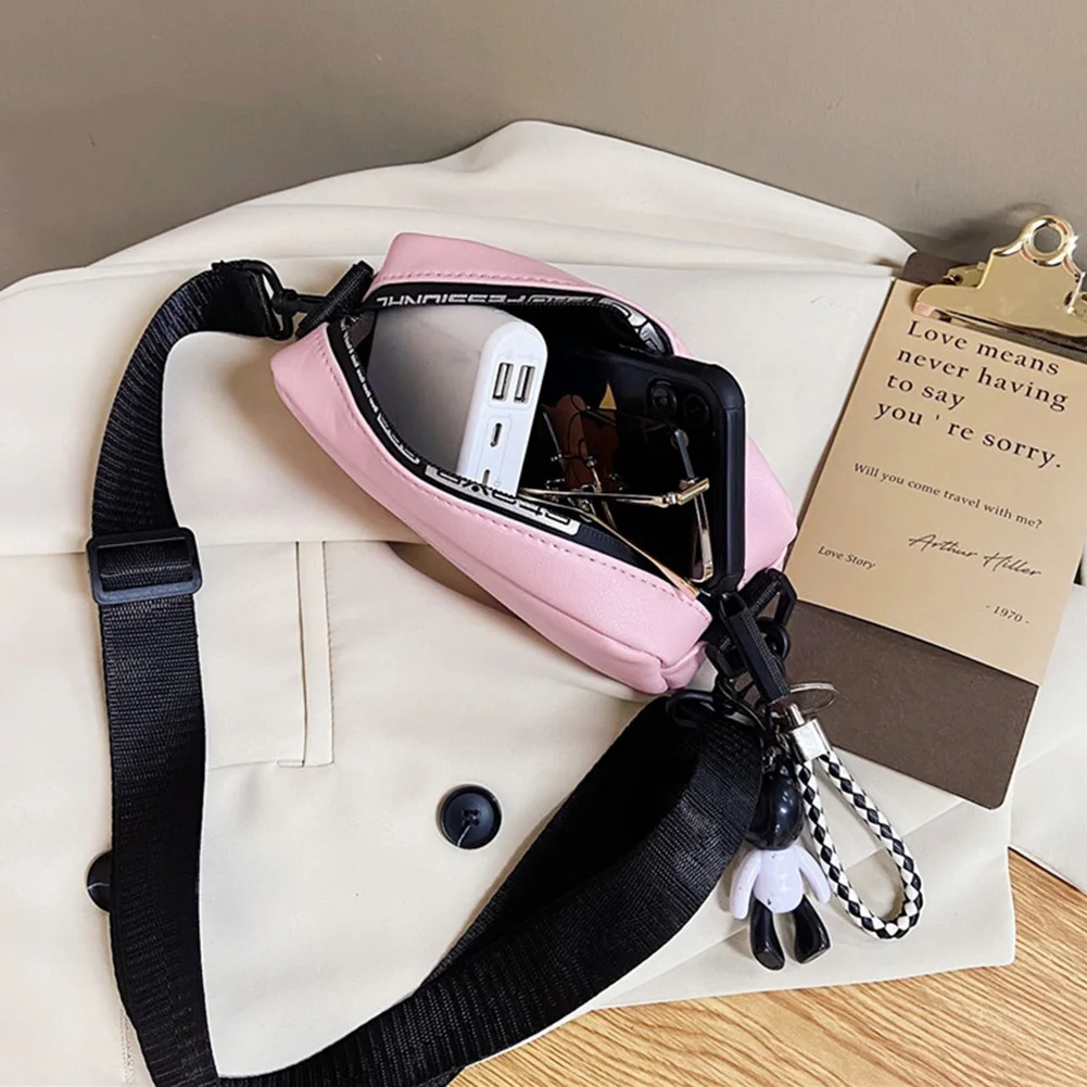 

Bear Pendant Shoulder Bags Women Fashion Portable PU Leather Female Crossbody Bags Ladies Casual Purse Sacs bandoulire femme