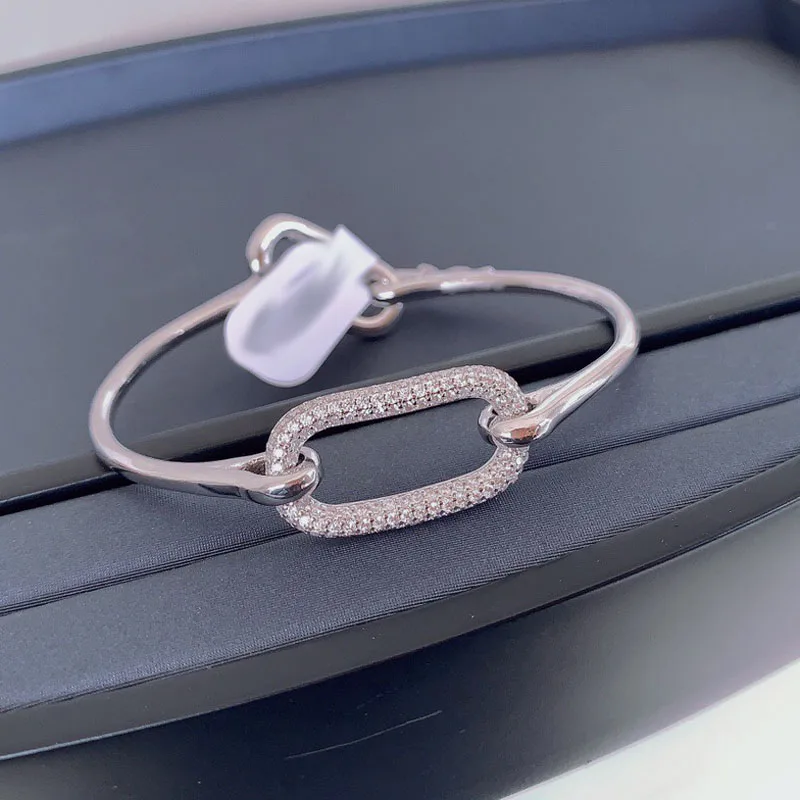 

Брендовый роскошный брендовый браслет 1:1, белый браслет из звеньев цепи, микро-браслет с фианитом ААА, Женский брендовый ювелирный изделие д...