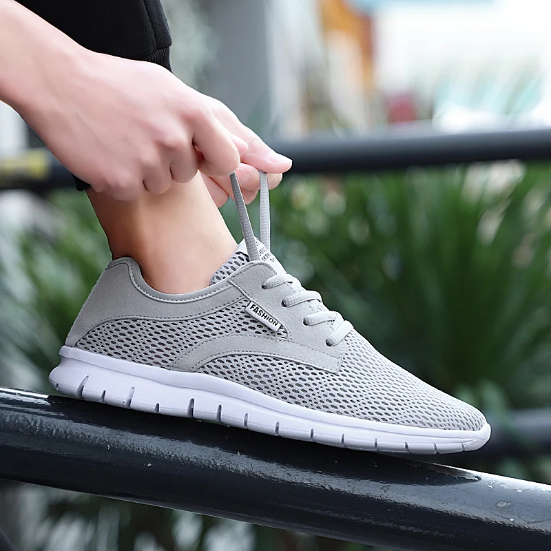 Новинка 2020 года мужская повседневная обувь светильник мягкие мужские дышащие