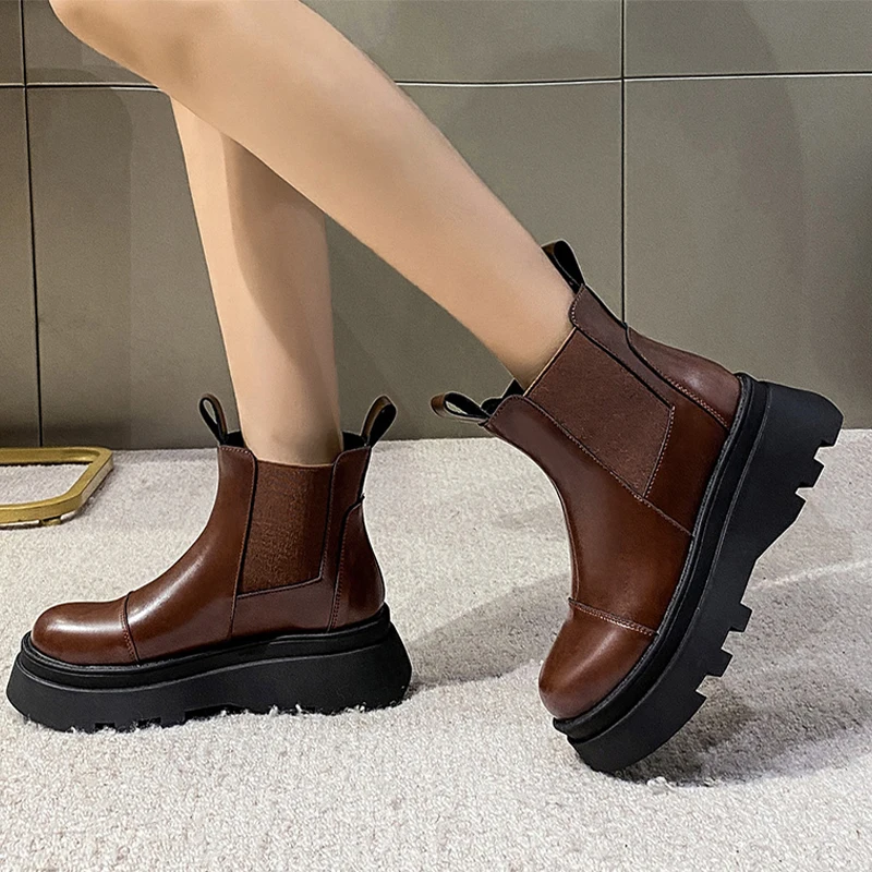 

Женские ботинки челси на высоком каблуке, новинка 2022, зимние мотоциклетные ботинки, туфли-лодочки из искусственной кожи, ботильоны-гладиато...