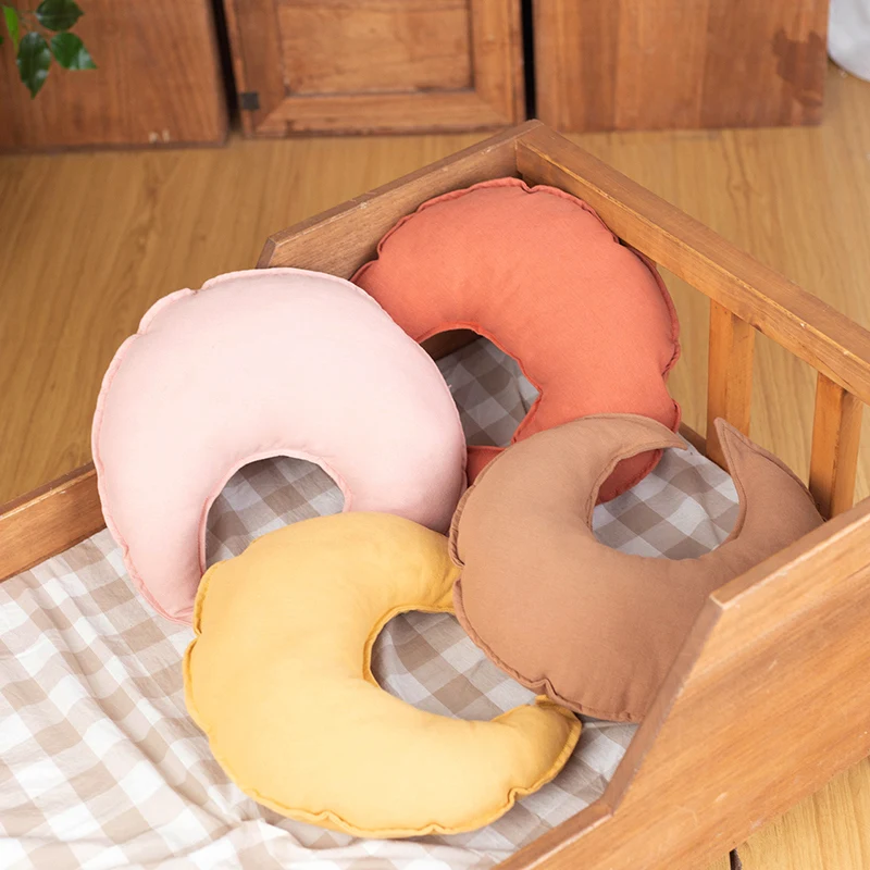 

Подушка-Луна мягкая плюшевая, 35-50 см