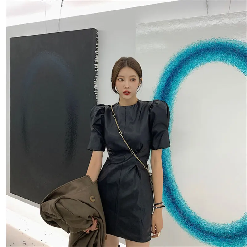 Мини платье Alien Kitty из ПУ кожи винтажный буф свободного покроя с рукавами