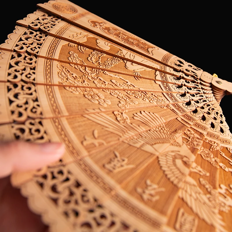 22cm Thuja Wood Fan Mascot Ornaments Folding Sculpture Feng Shui Crafts Collection Lucky Gifts Home Decor | Дом и сад