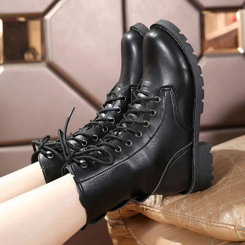 

2021 new fashion design women's boots British classic women's motorcycle boots punk bandage autumn waterproof shoes