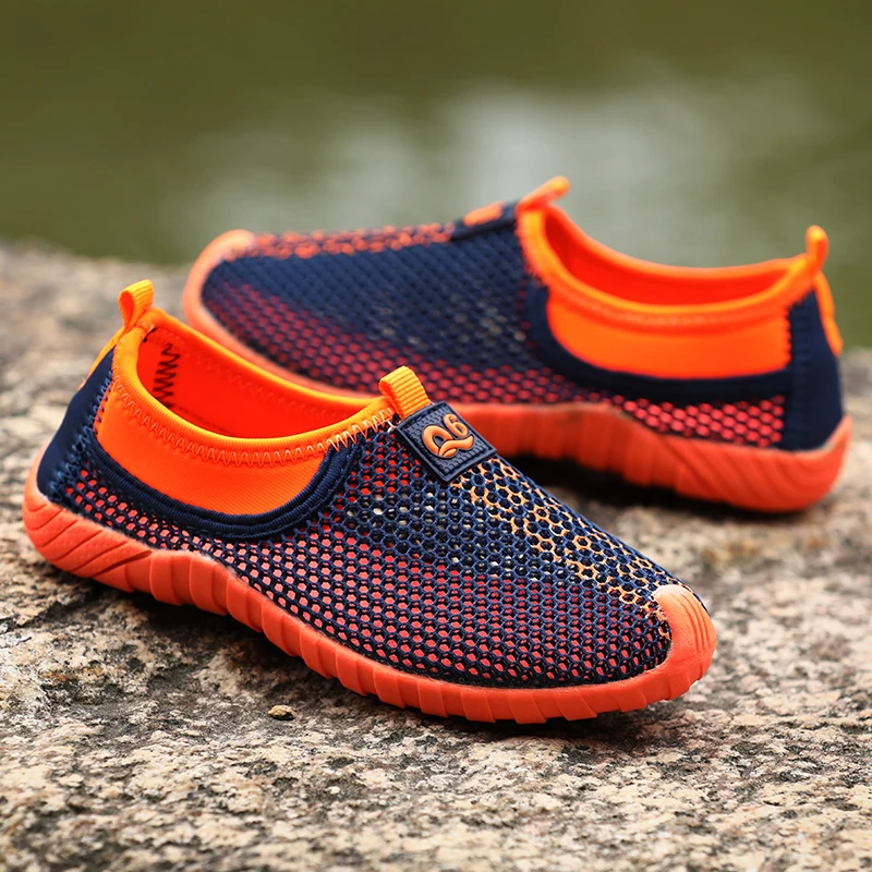 Детская летняя прогулочная обувь Дышащая легкая детская спортивная для бега