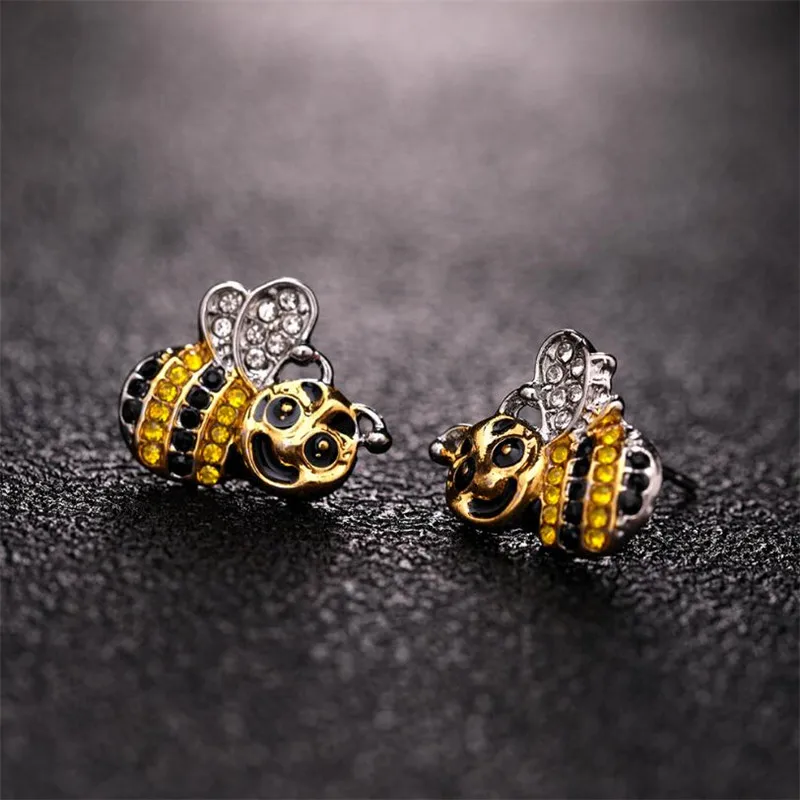 

Fashion style cute little bee two-color inlaid zircon earrings romantic Valentine's Day banquet charm jewelry gift wholesale