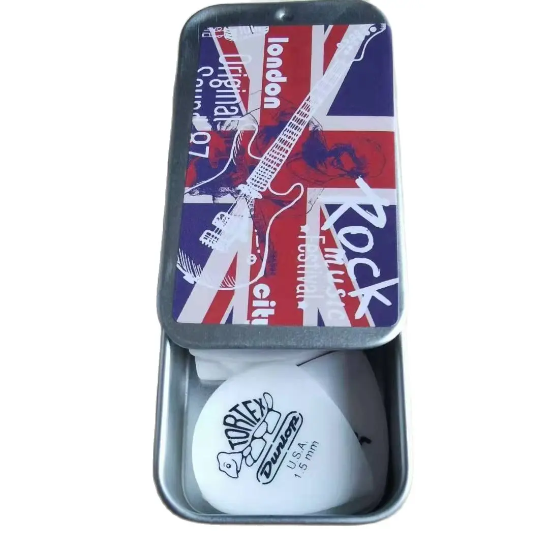 

Little tortoise playing jazz pick Dunlop tortoise pick Delrin dilling Guitar Pick