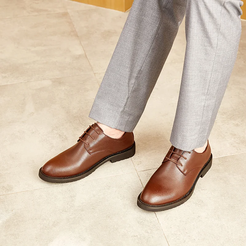 

Dress Shoes Men Luxury Breathable Business Leather Shoes Men Mens Pointed Leather Loafers Men's Oxford shoe
