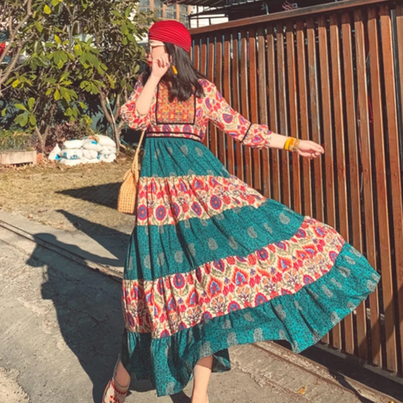 

2020 summer new Korean fashion women's dress tribal ethnic style retro embroidered dress bohemian printed beach long dress