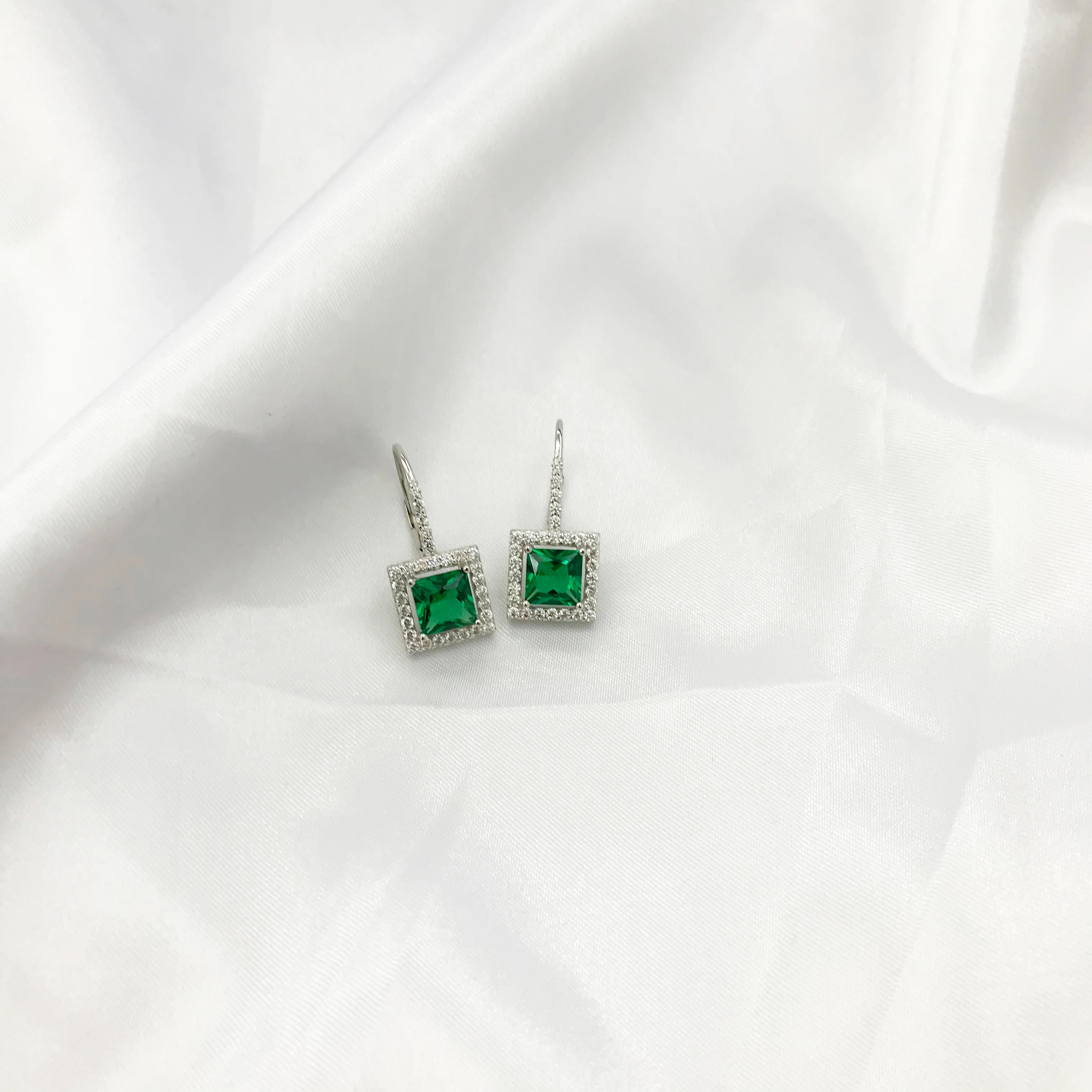 

Beritafon 925 Sterling Silver Zirconia and Emerald Crystal Leverback Earrings for Women