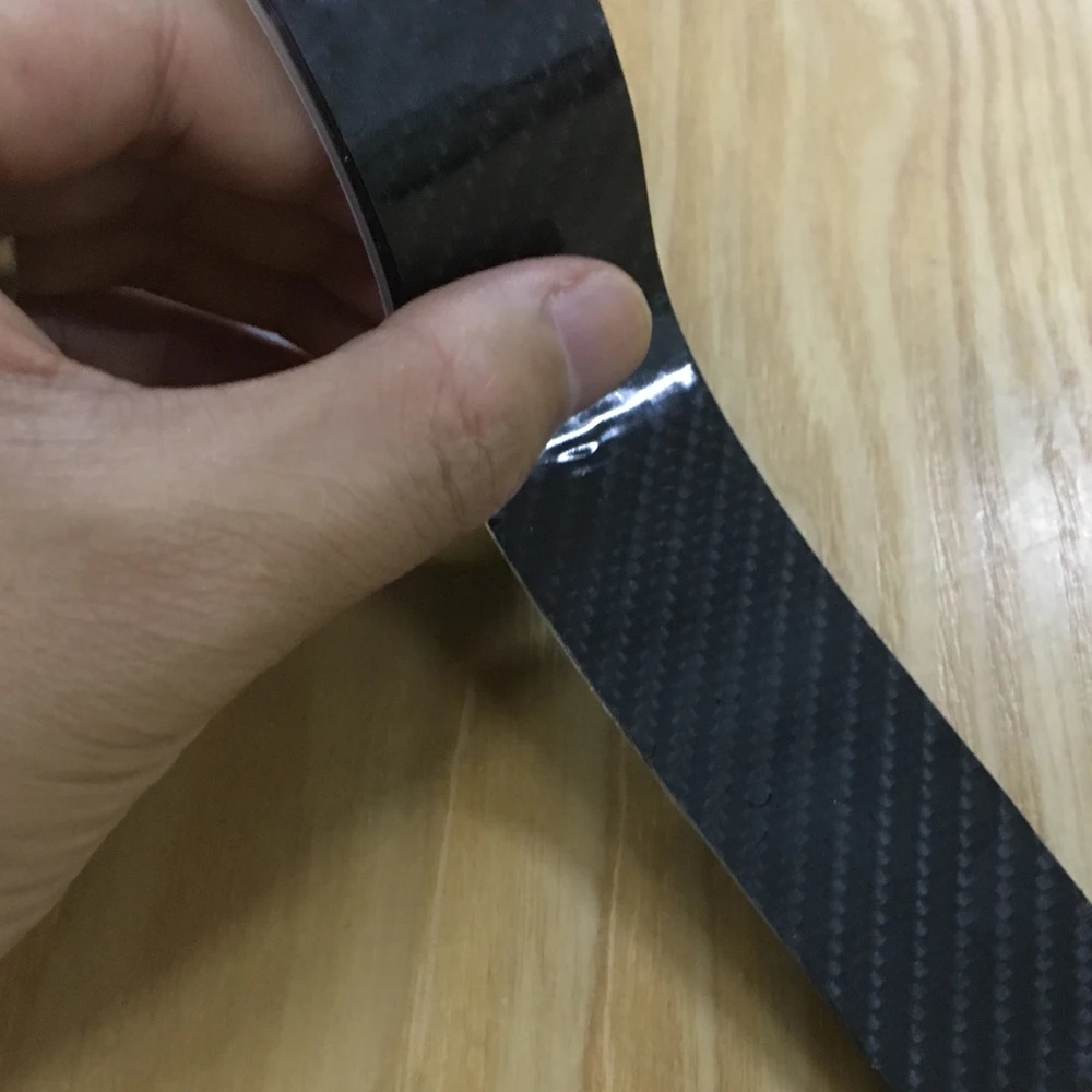 Клейкая лента из нано углеродного волокна не оставляющая следов для центральной