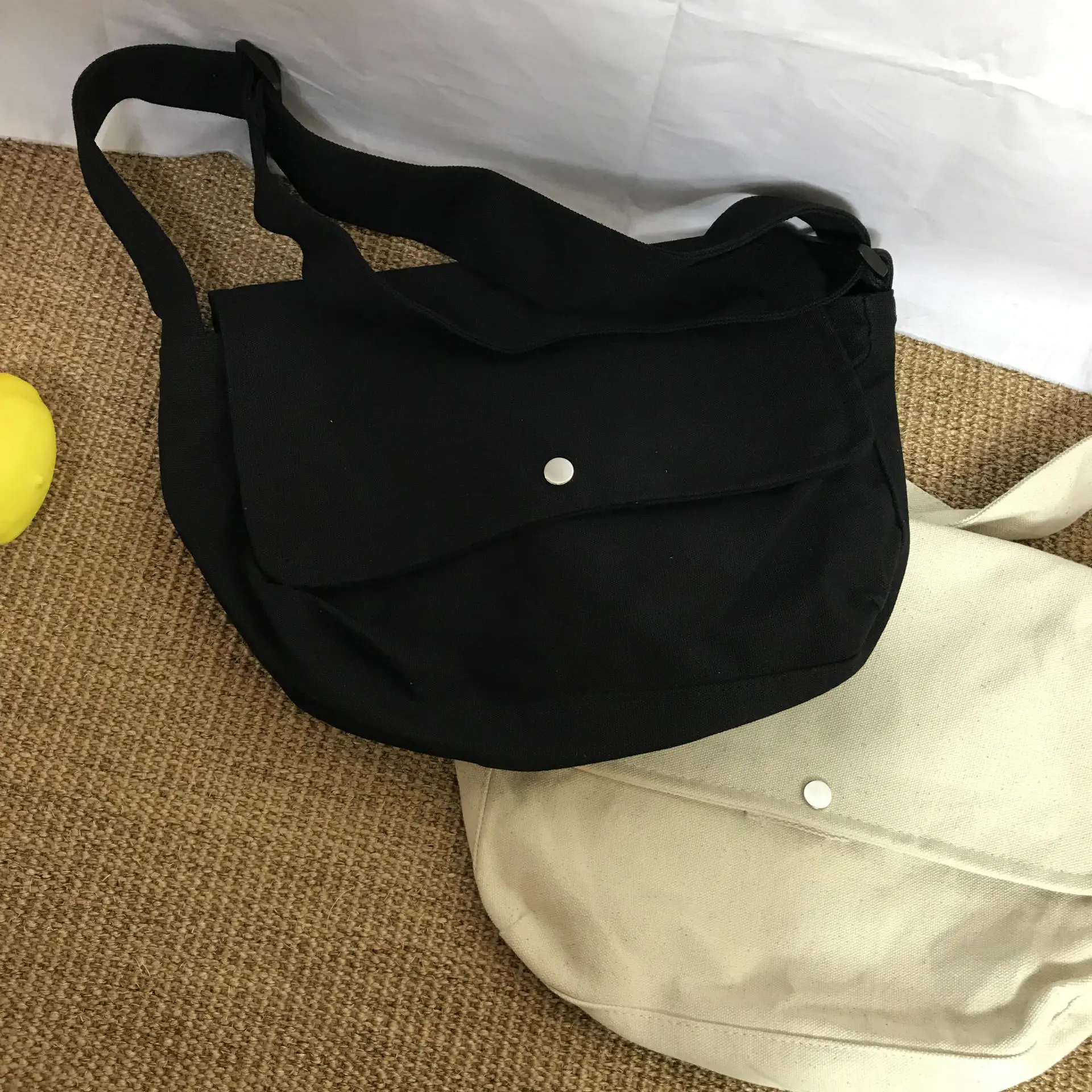 

Холщовая сумка-мессенджер через плечо, однотонная простая Студенческая вместительная сумочка для покупок в стиле ретро