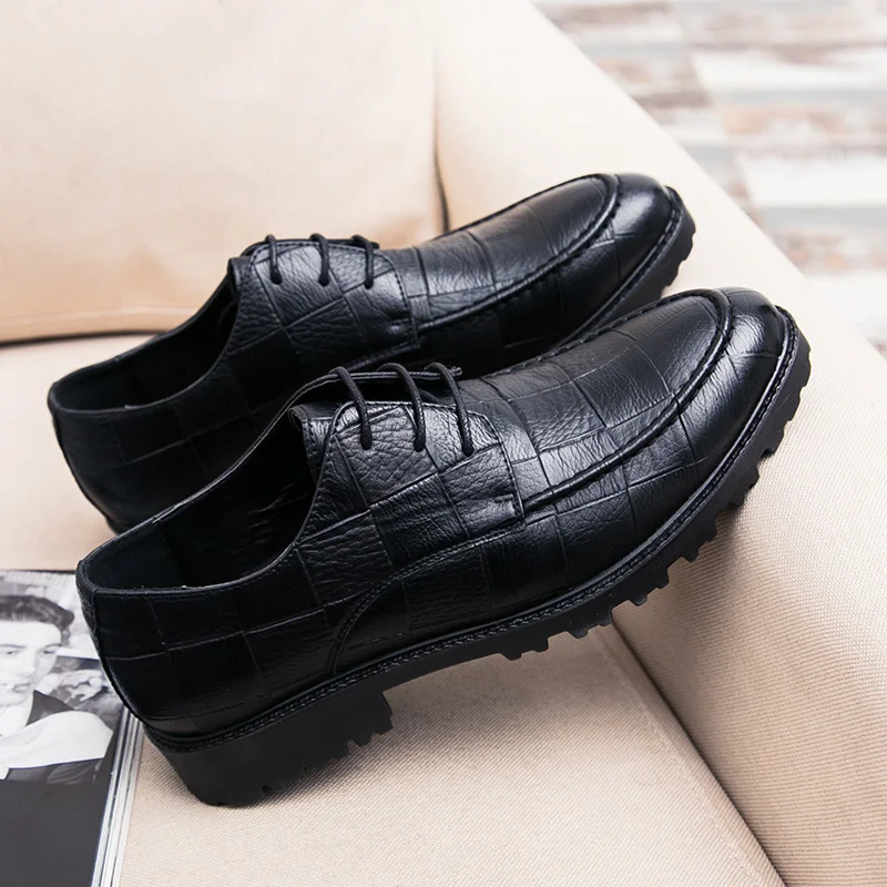 

Formal Men's Shoes Tourism Gentleman British Style Trend Fashion Personality Men's Casual Leather Shoes Brand Driving Handmade