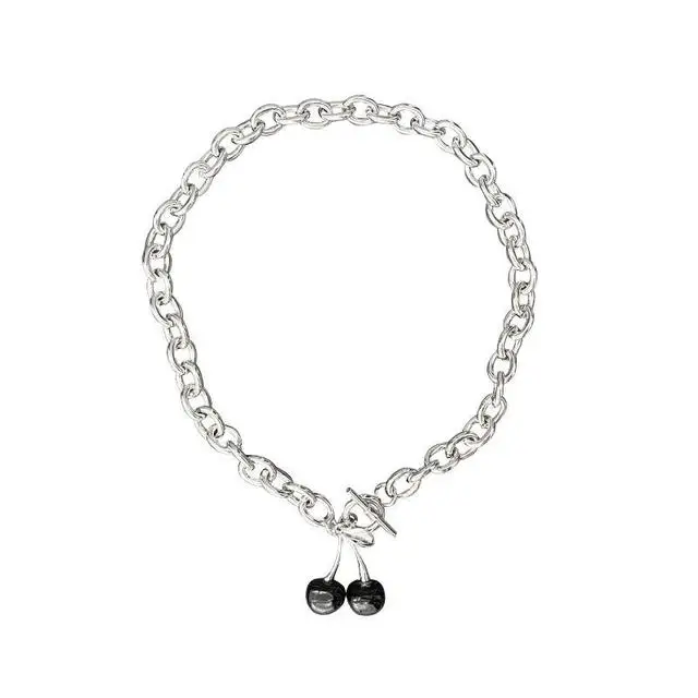 Цепочка-чокер Женская винтажная с подвеской в виде черной вишни металлическая 2020