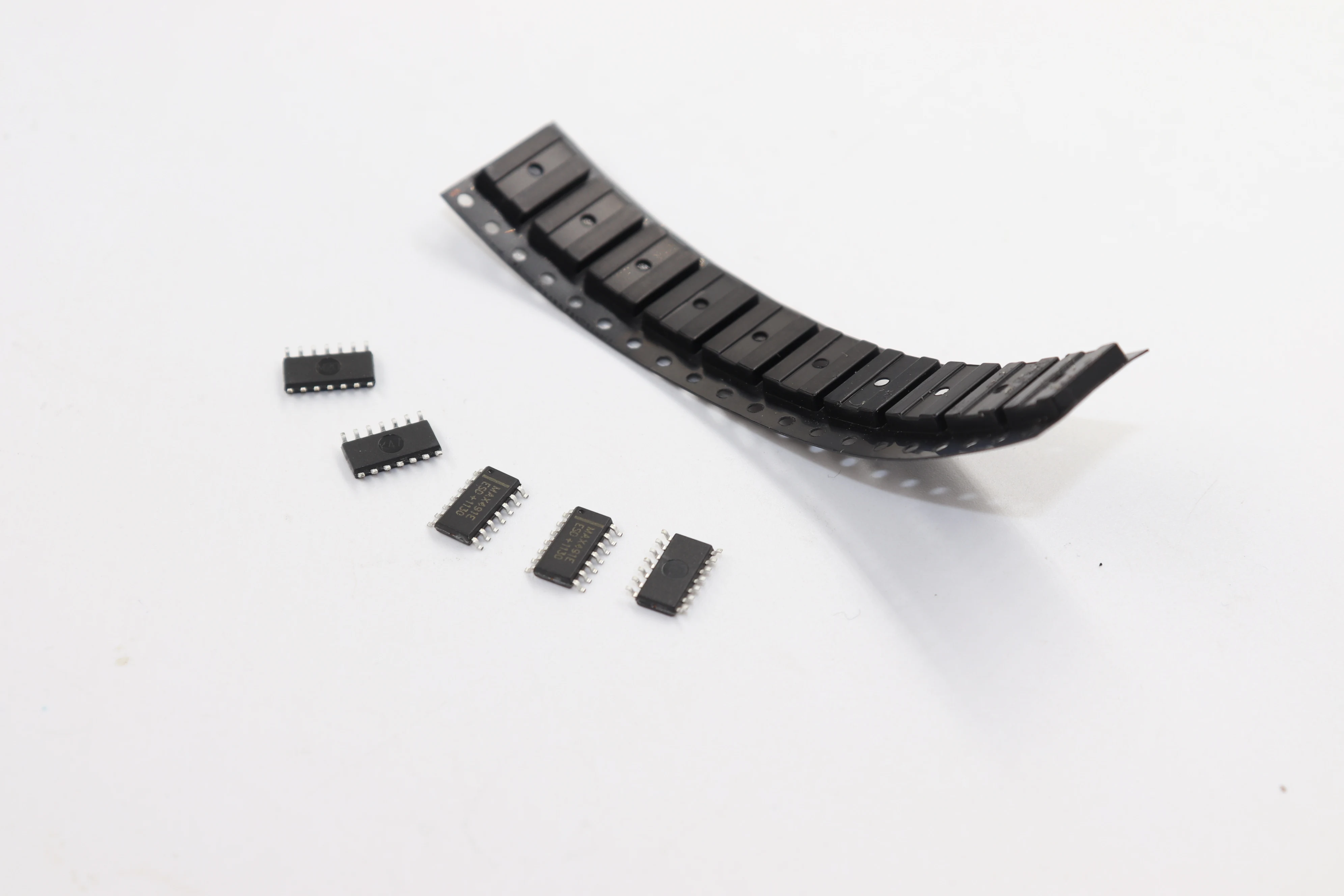 10 шт./партия/LM2902D LM2902M LM2902VDG LM2902 SOP-14 LM2902KAVQDR