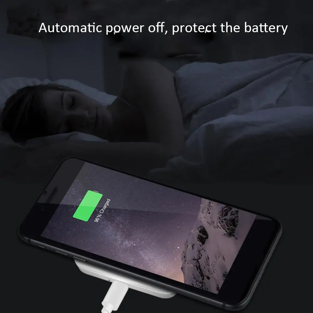 

2020 Newest High Quality Wireless Fast Charger Fashionable Simple Wireless Desktop Square Flash Charger