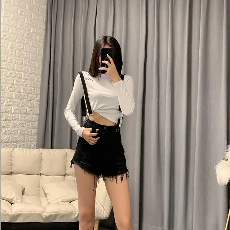 Шорты женские рваные джинсовые на бретельках Модные свободные короткие штаны с