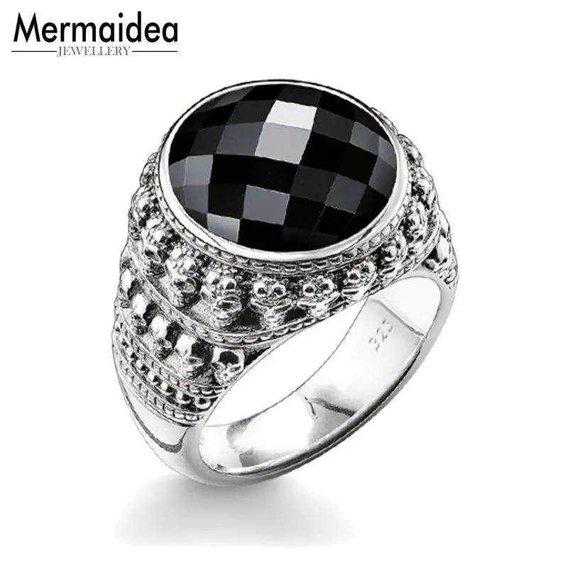 Кольцо с серебряным покрытием и миниатюрными черепами черное кольцо овальным