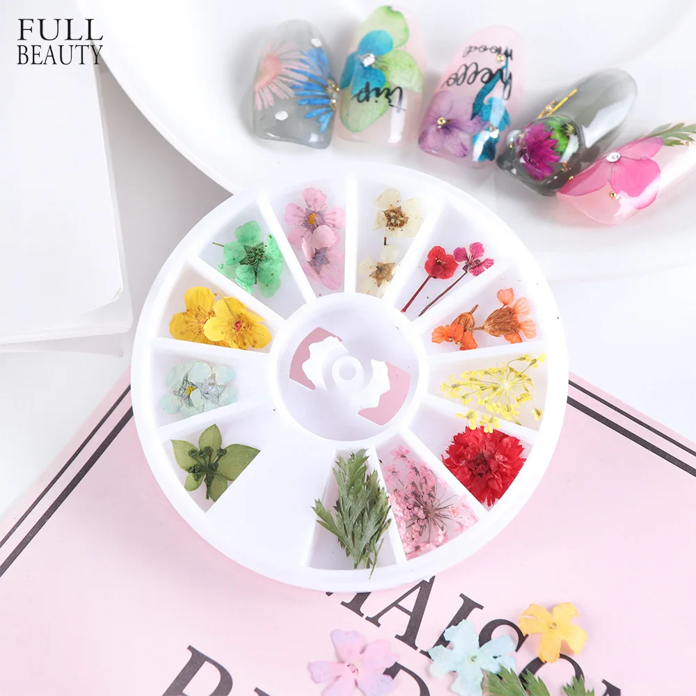

Spring and summer nail art dried flowers various shapes nail art glitter 3D color sequin polished nail art nail decoration