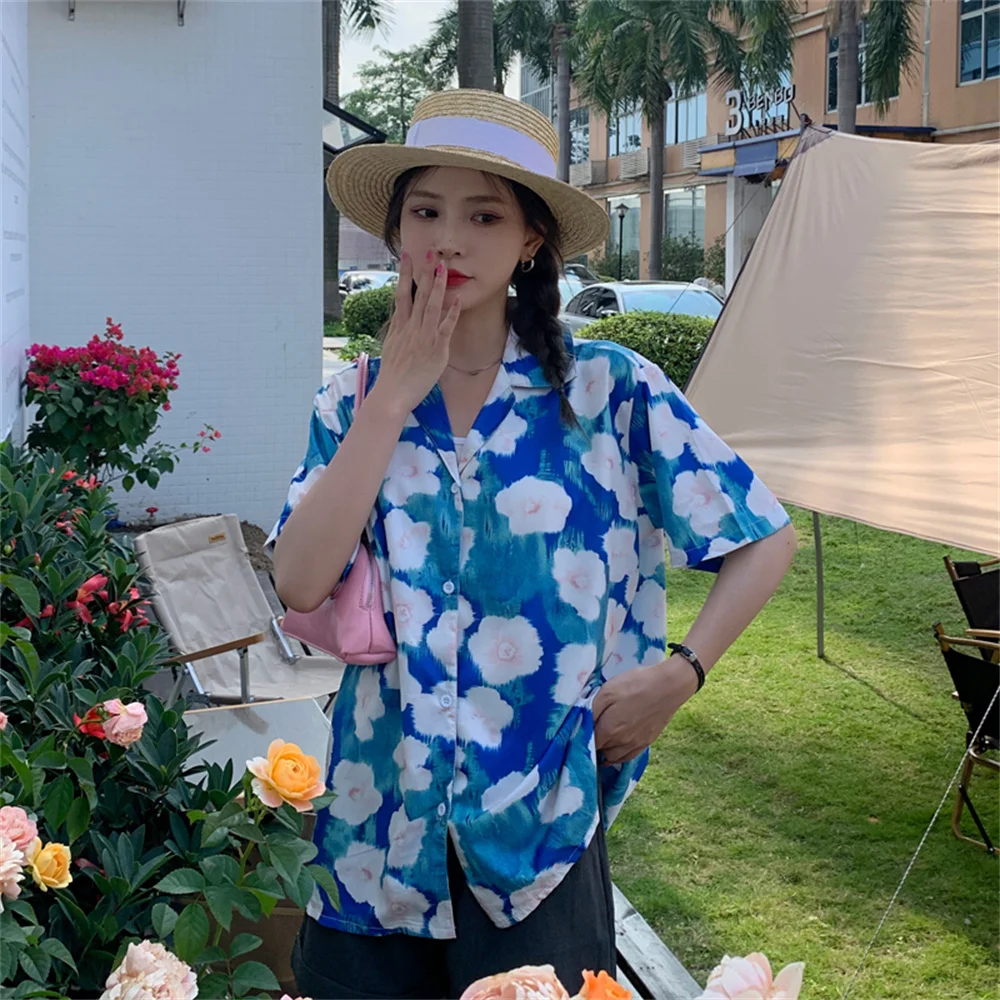 

Summer Hong Kong flavor, retro niche design, short-sleeved blue shirt, women's loose chiffon holiday style blouse, trendy inkore