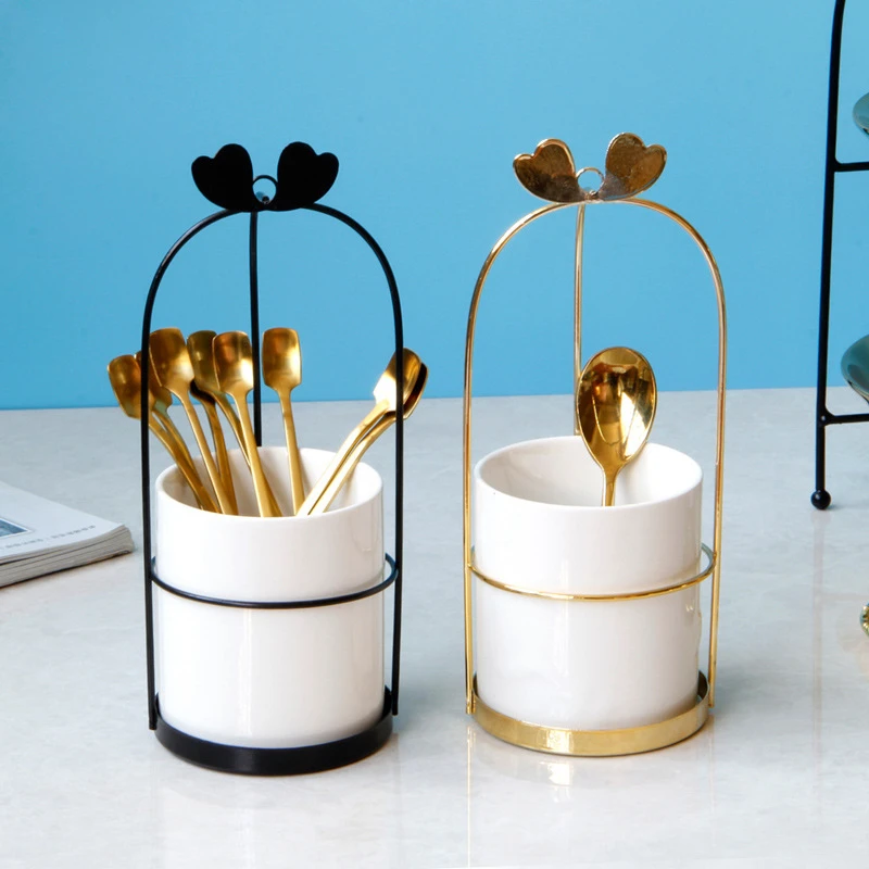 

European Ceramic Tableware Storage Tube Modern Simple Desktop Organizer Bucket Metal Frame Ceramic Spoon Knife Fork Storage Cup