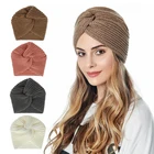 Мусульманская нейлоновая шерстяная шапка с крестом, Пушистый Зимний шарф для женщин, рандовские облегающие шапки, женская шапочка, женская вязаная шапка