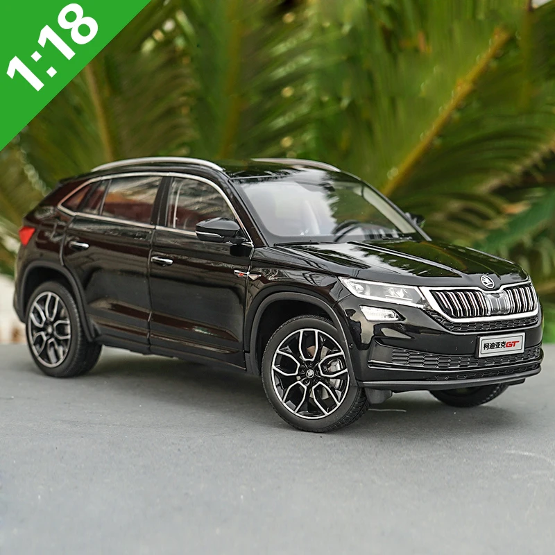 Оригинальная коробка 1:18 высокоточная модель автомобиля Skoda KODIAQ GT из сплава, статичная металлическая модель для коллекционеров в подарок.