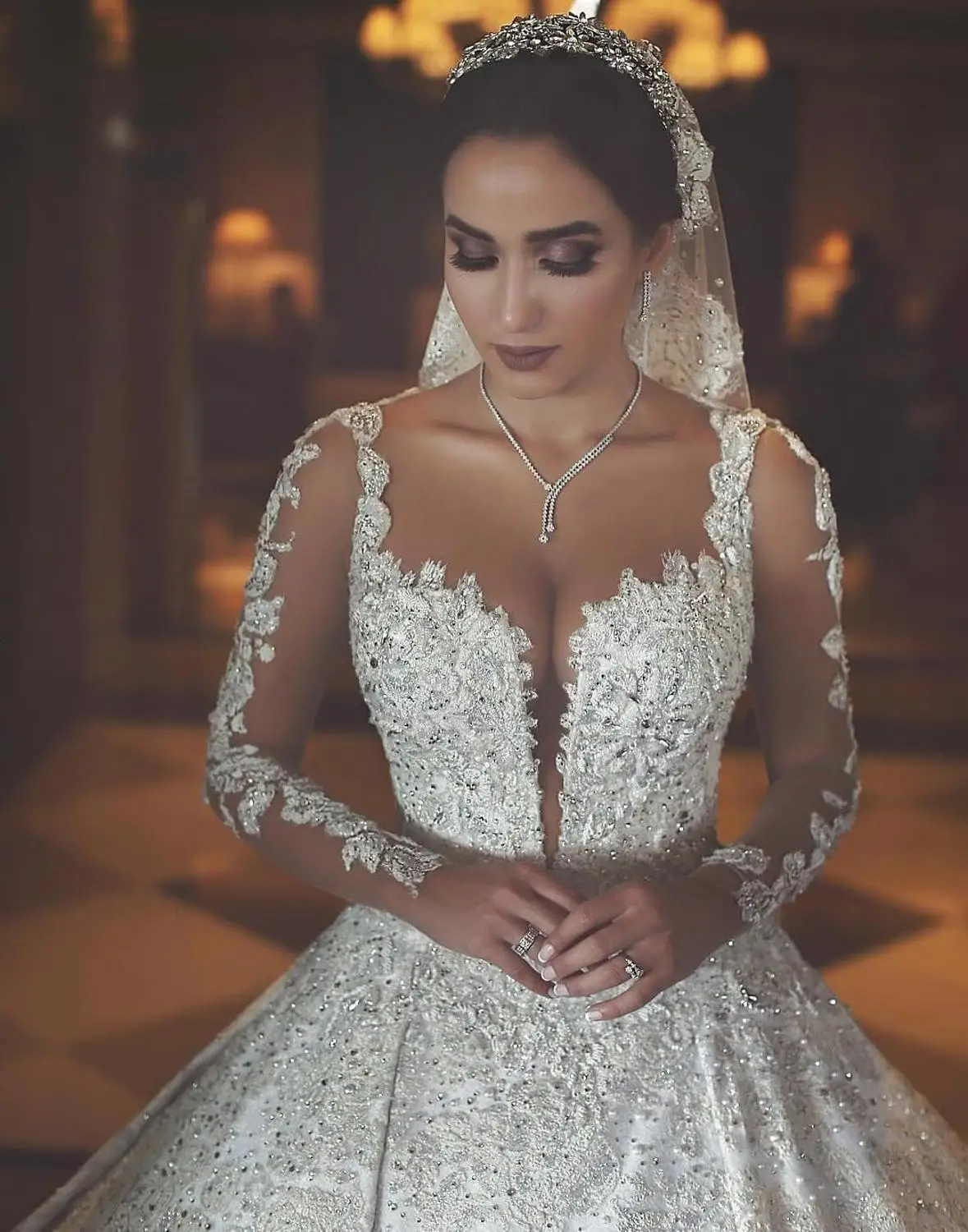 Luxury Beaded Muslim Wedding Dress Sexy Illusion Back Long Sleeve Ball Gown Bride Scoop Neck Vestido De Novia | Свадьбы и торжества