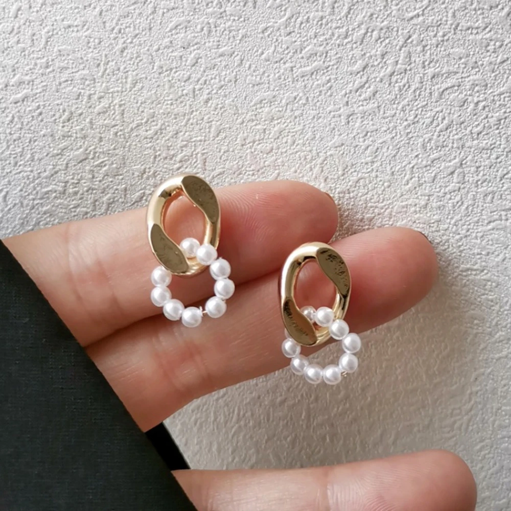 

Fashion Female Temperament Contracted Stud Earrings Restoring Ancient Ways Is Han Edition Geometric Earrings Adorn Article