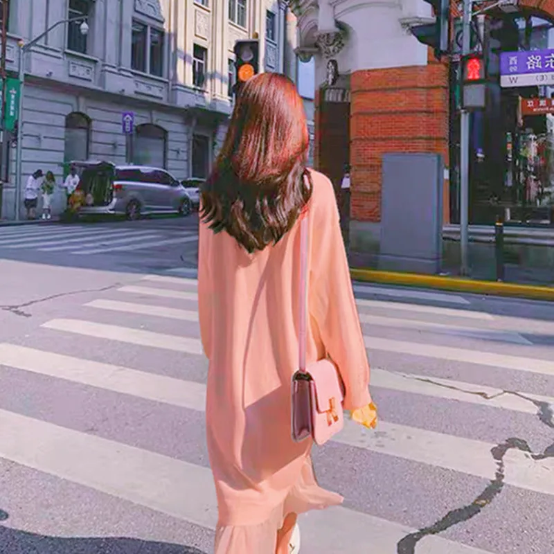 

2021 Women Knitted Dress Casual V-neck Loose Women Sweater Dress Elegant Autumn Winter Dress Ruffles Patchwork Female Long Plus