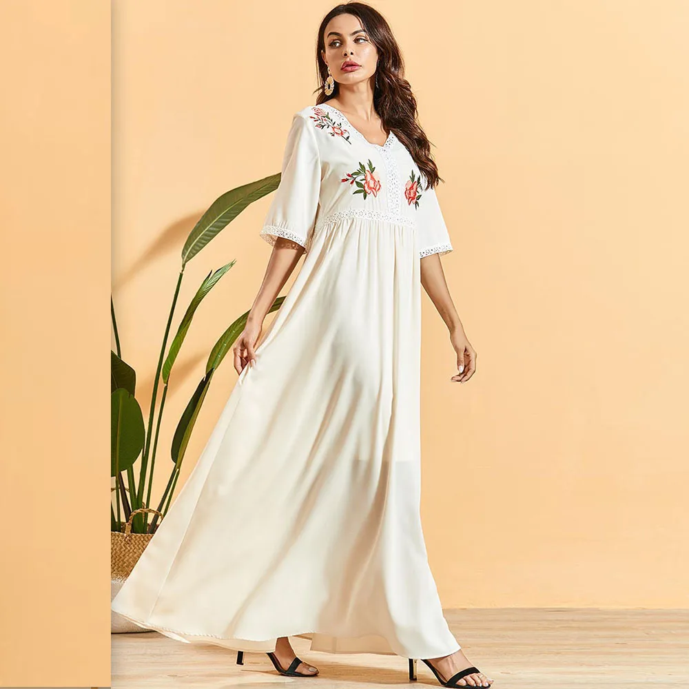 Siskakia/длинное платье в стиле пэчворк с кружевной отделкой богемное вышивкой