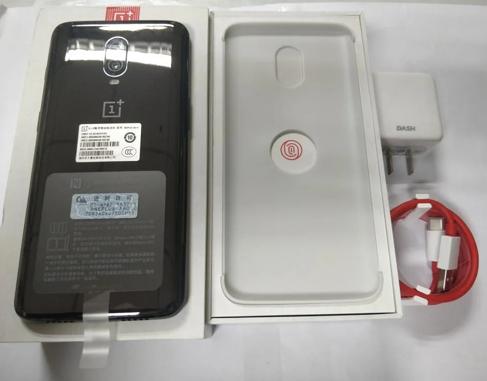 Разблокированный мобильный телефон Oneplus 6 A6003 с глобальной версией 4G LTE 6,2" 8 ГБ ОЗУ 128 Гб Две sim-карты Snapdragon 845 телефон