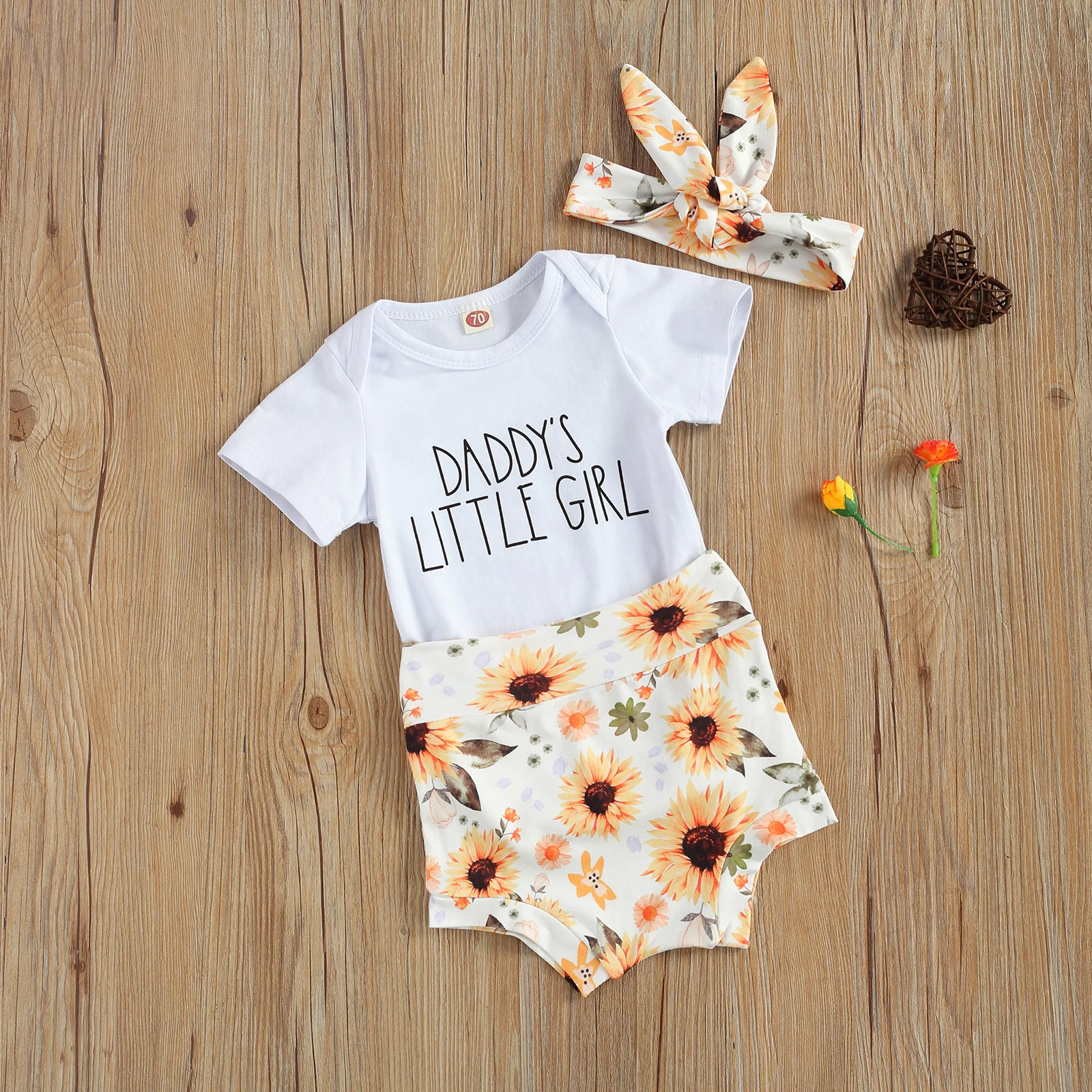 

0-24M DADDY GILR Infant Baby Girl Clothing Letter Print Short Sleeve Cotton Romper+Suflower High Waist Shorts 3pcs Outfits