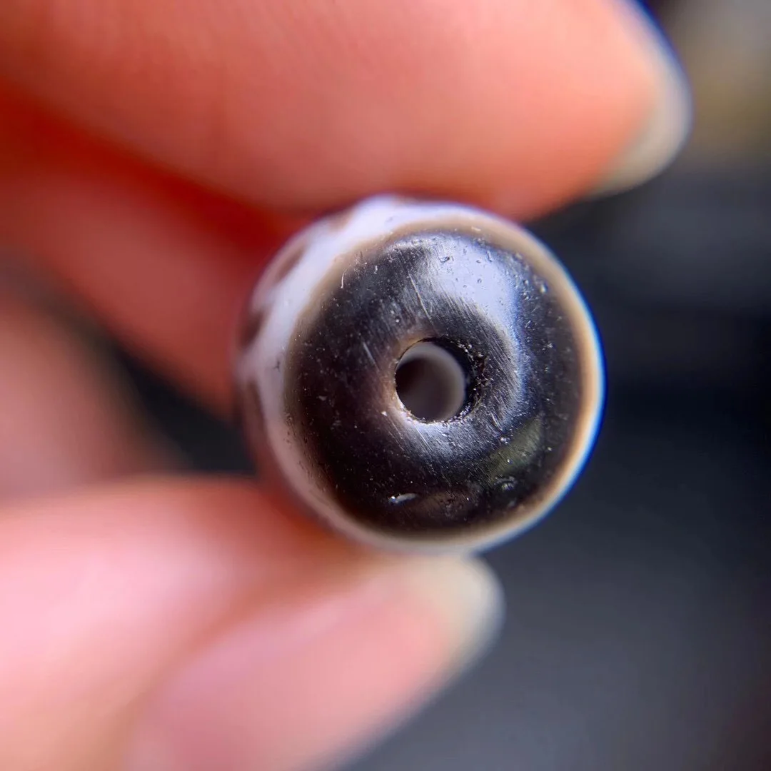 

100pcs/lot Wholesale abalorios para fabricacion de bisuteriaTibet unique agate dzi Infiltration Dzi Taiwanese crafts Hot Totem