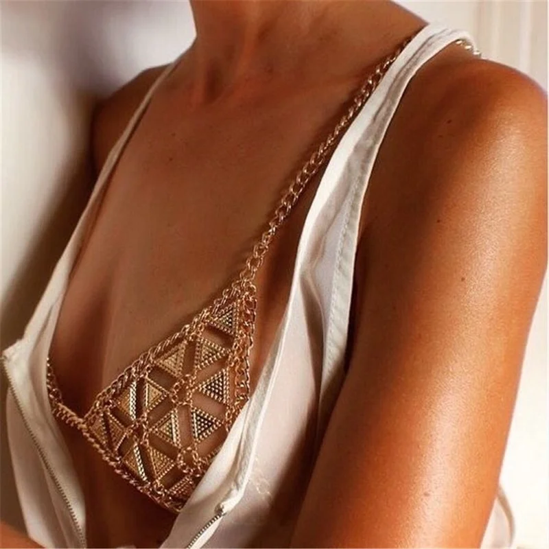 

European style beauty bra chain, antique bra chain, exaggerated fashion triangle beach, bikini chain, female body chain